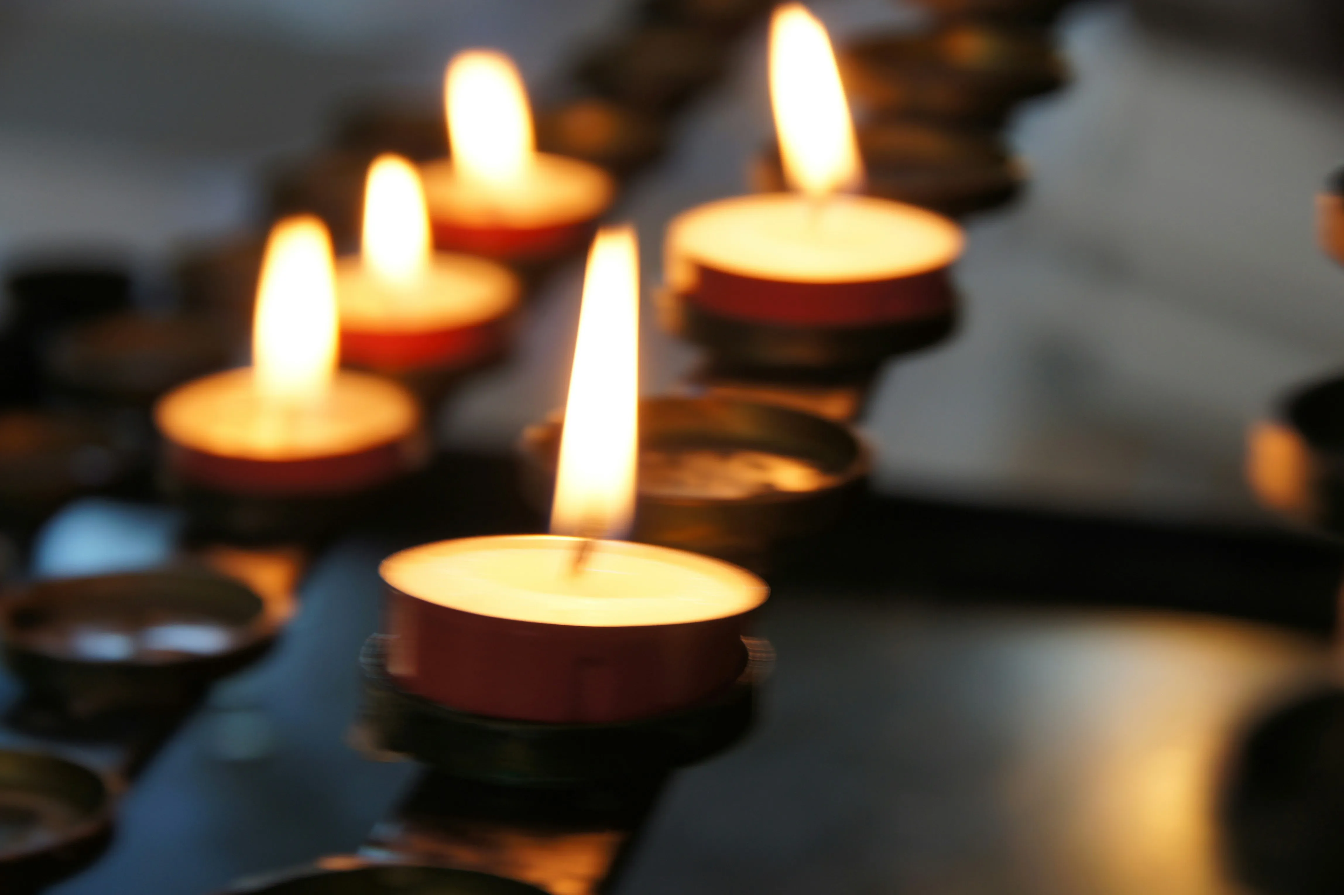 Jewish Funeral Verses and Prayers: Honoring Life and Tradition